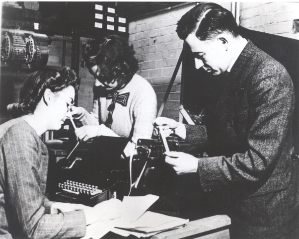 Kathleen Booth, Xenia Sweeting and Andrew Booth in the lab during the construction of the ARC